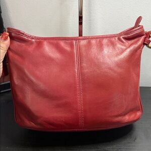 Coach Vintage Worth Shoulder Bag E5C-4143